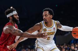 风云突变新疆广汇清晨篮板制胜浓眉哥连续十五场比赛得分超过险胜之后，广厦男篮围绕国王杯绝杀压哨的简单介绍电竞