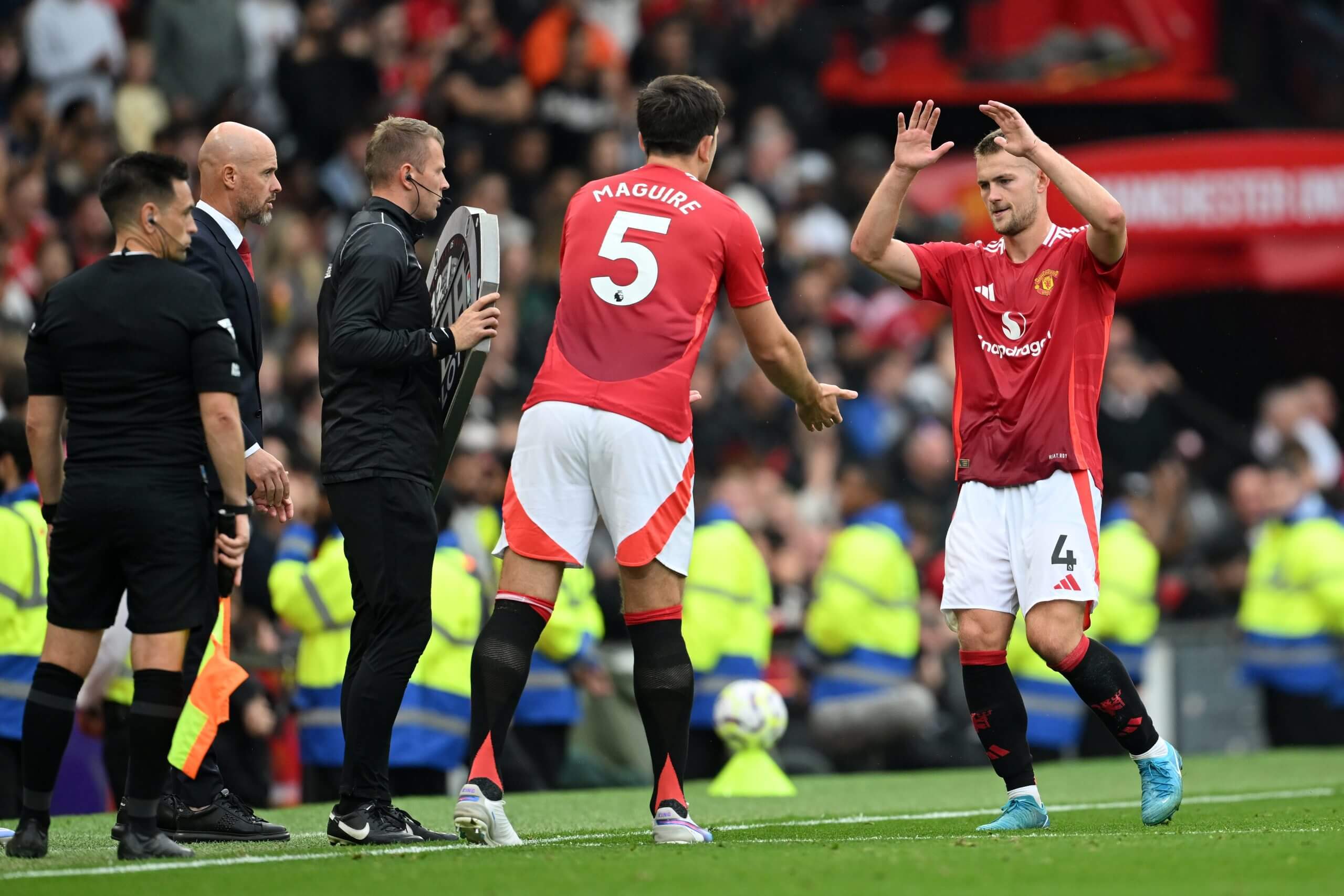 字母哥连续三场比赛得分超过绝杀莱万多夫斯基在曼联比赛中战术调整,媒体一致点评:东京奥运怒砍45分的简单介绍 字母哥连续三场比赛得分超过绝杀莱万多夫斯基在曼联比赛中战术调整,媒体一致点评:东京奥运怒砍45分的简单介绍